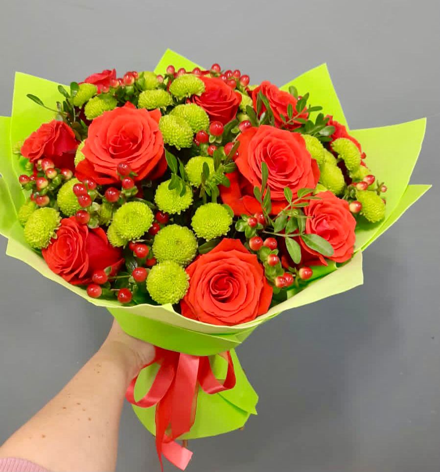 Букет цветов из: Хризантемы и Розы в Никоновское