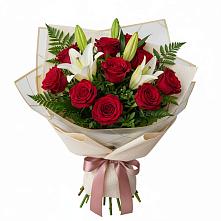 Букет цветов из:  Лилии и Розы в Никоновское