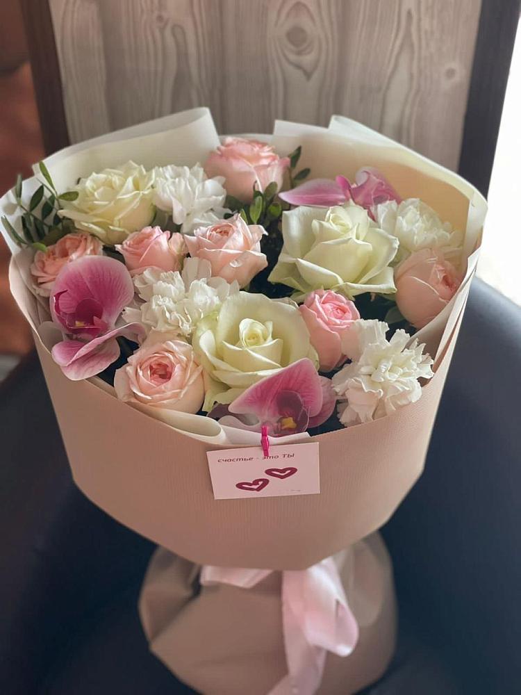 Букет цветов из: Орхидеи, Розы и Гвоздики в Никоновское