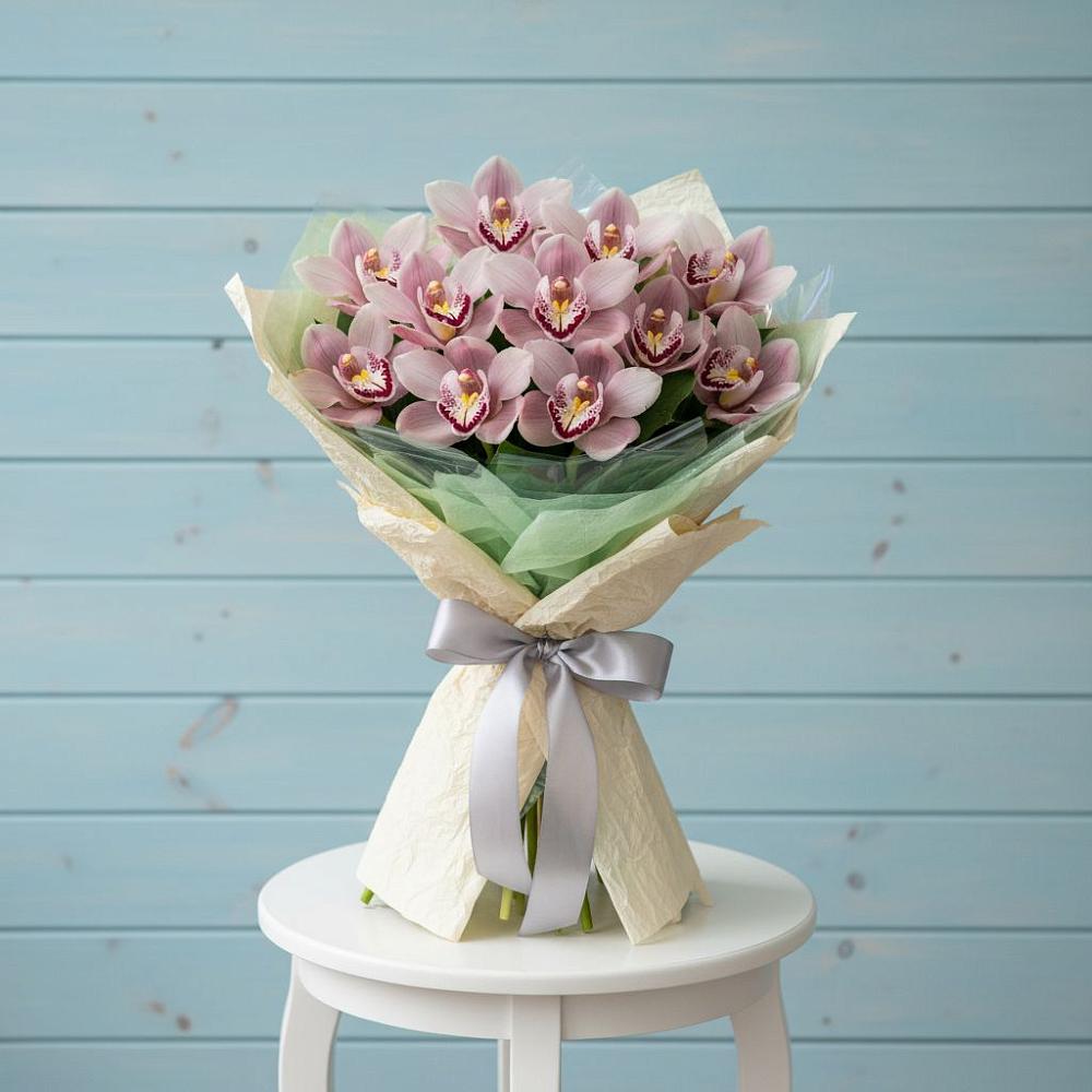 Букет цветов из: Орхидеи и Розы в Никоновское