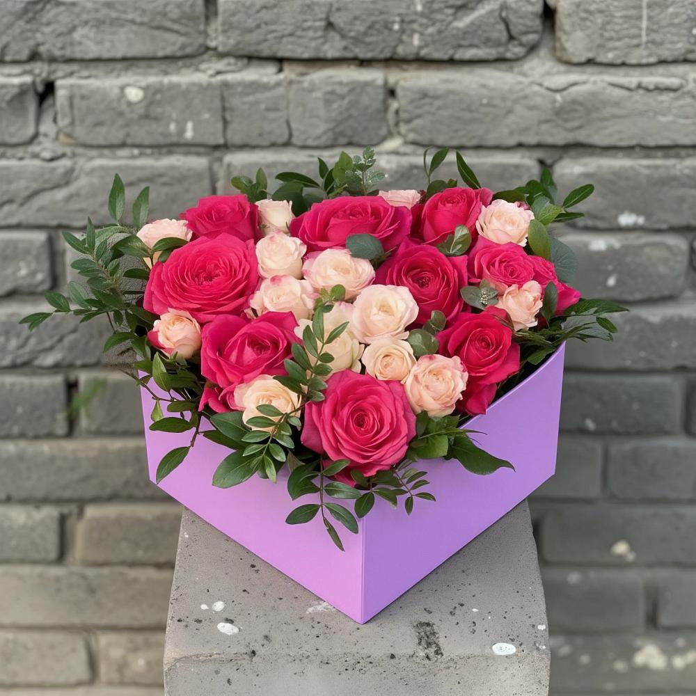 Цветочная композиция из Розы в коробке в Никоновское