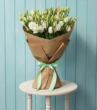 Букет цветов из:  Лизиантусы в Никоновское