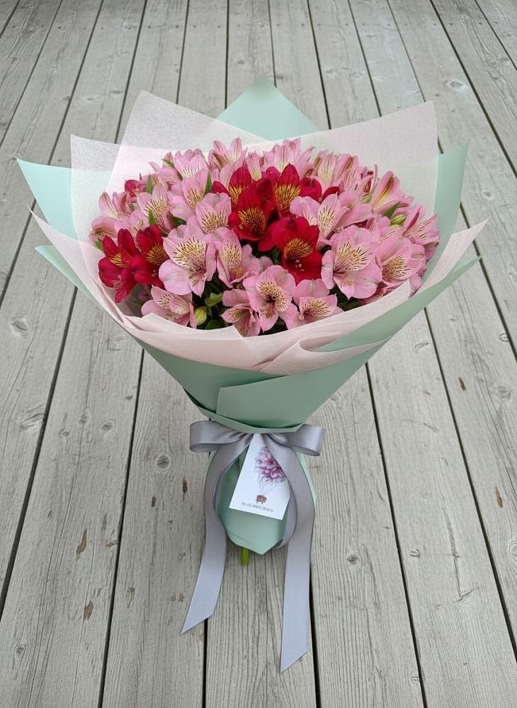 Букет цветов из: Альстромерии в Никоновское