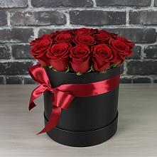 Цветочная композиция из Розы в шляпной коробке в Никоновское